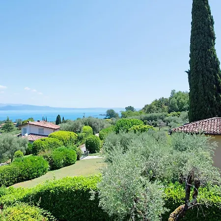 Villa Paradiso *
