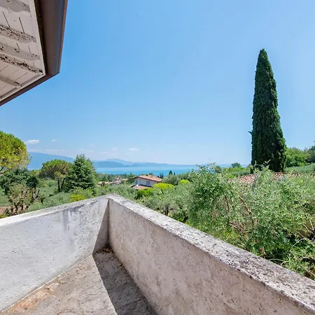 Villa Paradiso *