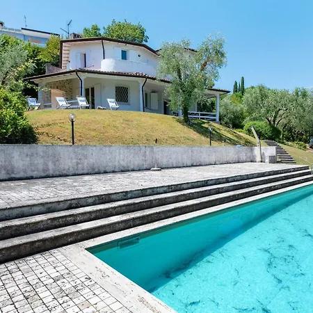 Villa Paradiso